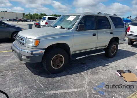 1999 Toyota 4Runner z USA, uszkodzony, nr VIN JT3GM84R0X0052480
